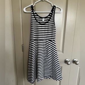 Old Navy Black and White Striped Dress